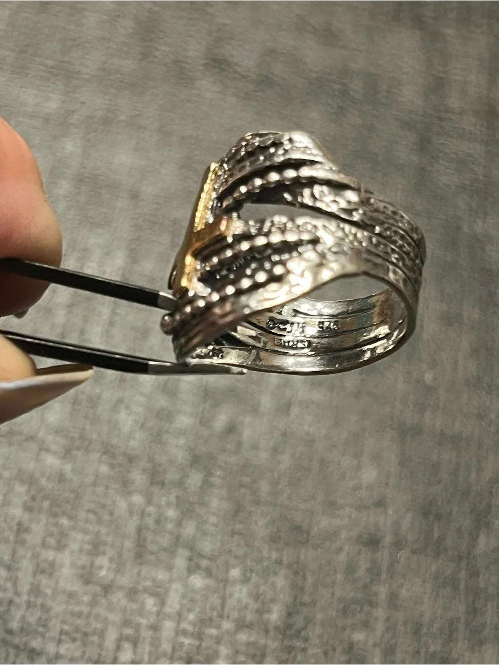 925 Cross ring